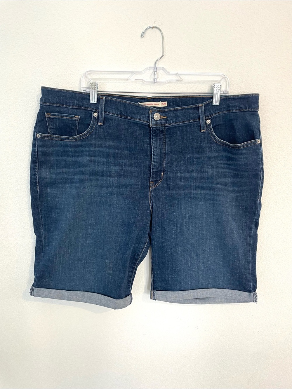 Levi's Classic Bermuda Jean Shorts Women's 20W Dark Blue Denim